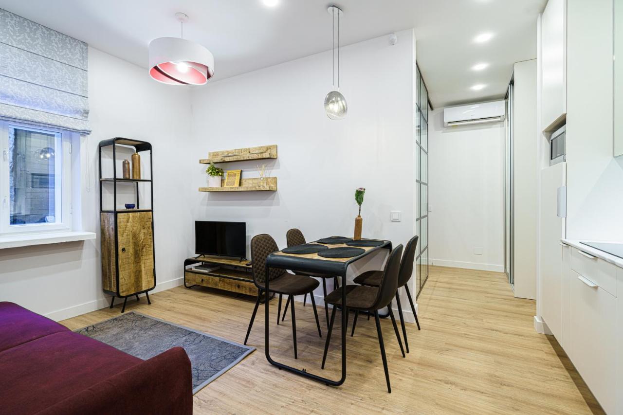 Modern Rustic In Center-Prime Rentals Kaunas Exterior foto